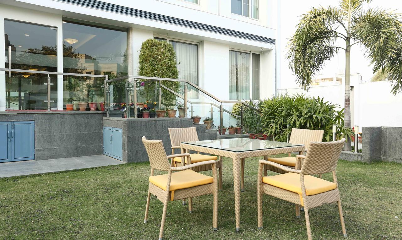 Treebo Premium Eden Residency Hotel Gurgaon Luaran gambar