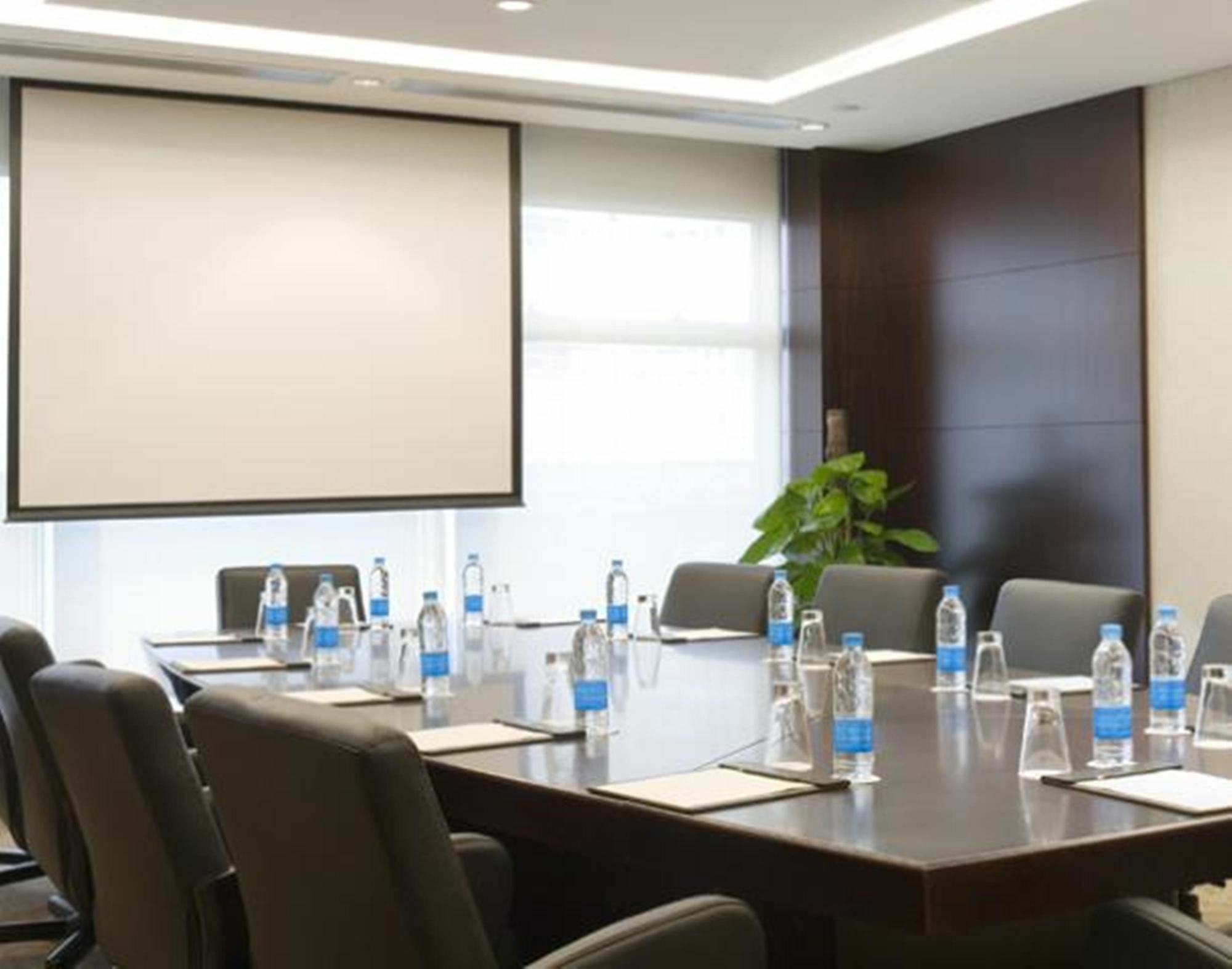 Treebo Premium Eden Residency Hotel Gurgaon Luaran gambar