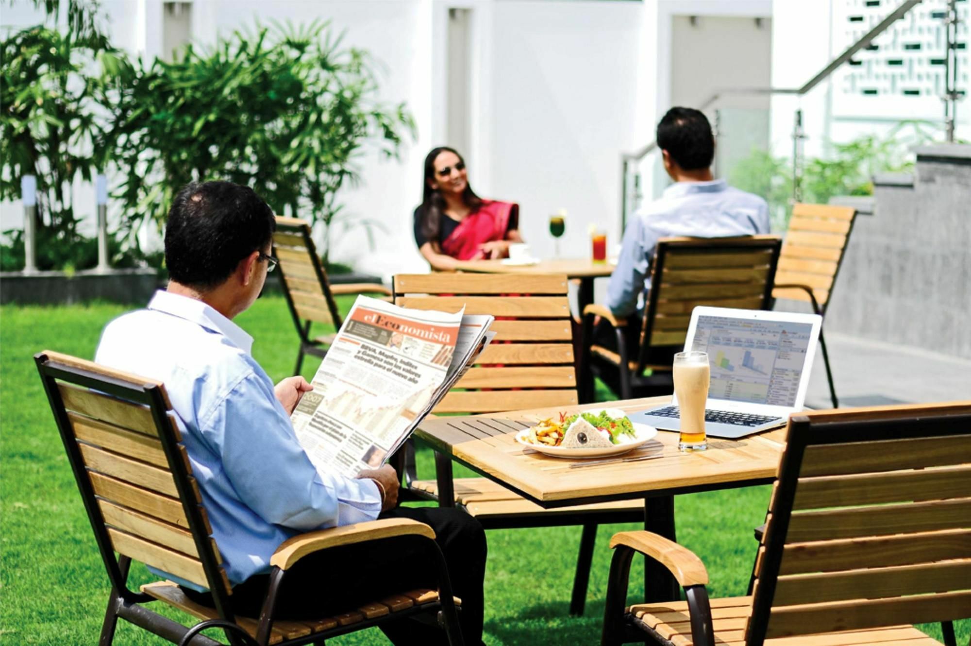 Treebo Premium Eden Residency Hotel Gurgaon Luaran gambar